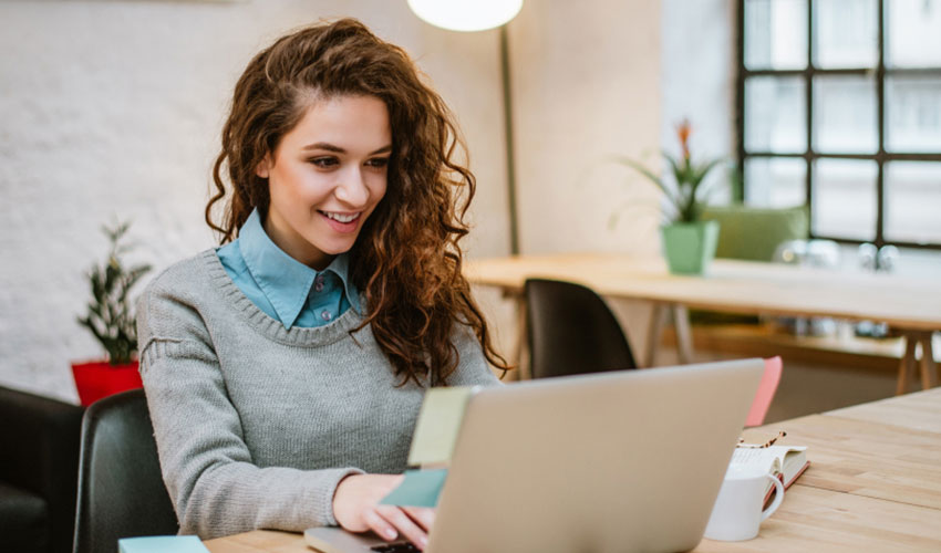 hijratinternationaltravels.com