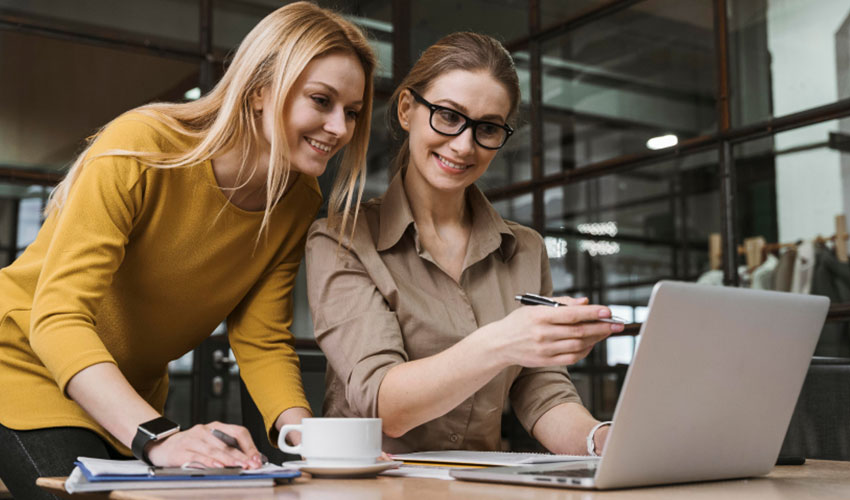 hijratinternationaltravels.com